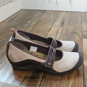 Merrell Brown and Cream Mary‎ Jane Flats